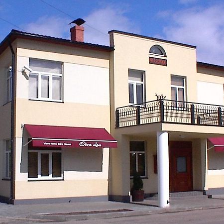Otra Elpa Hotel Валка Екстериор снимка